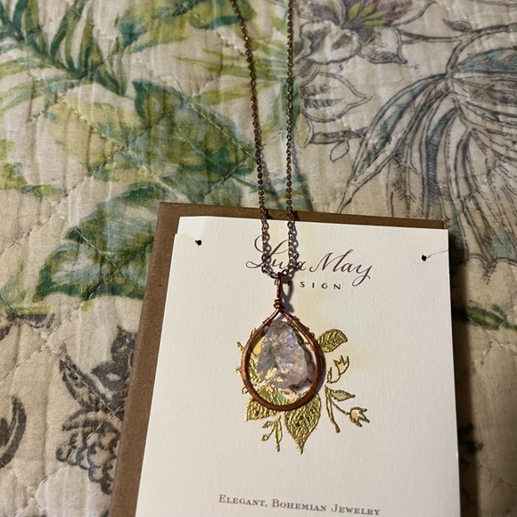 Gorgeous ONE OF A KIND Angel Aura crystal necklace. NEW. - Picture 4 of 6